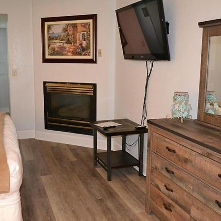 River Place Condos #409 1Bd, 2Bath Pigeon Forge Buitenkant foto